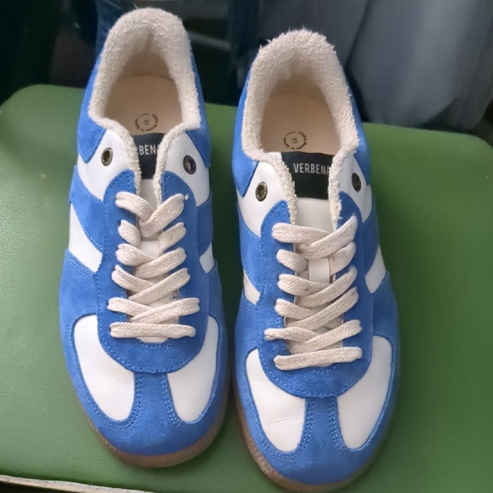 Verbena Blue and White Women's Sneakers